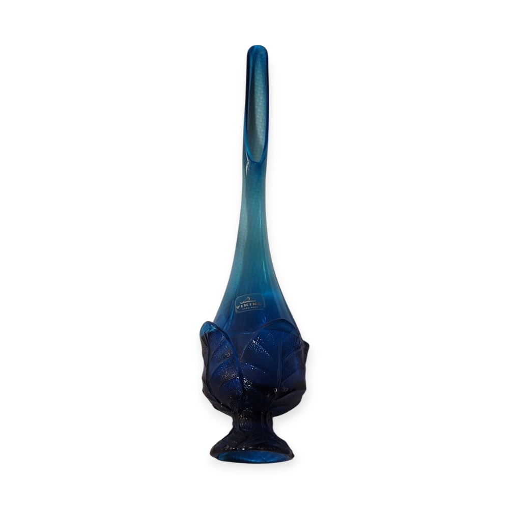 Elegant Blue Vikung Glass Vase